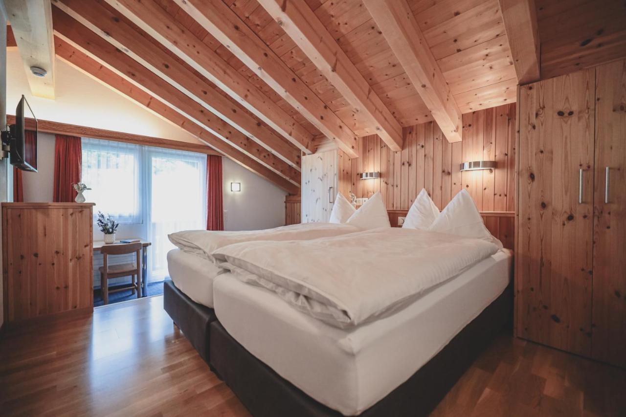 Hotel Sonnenhalde, Arosa Exterior photo