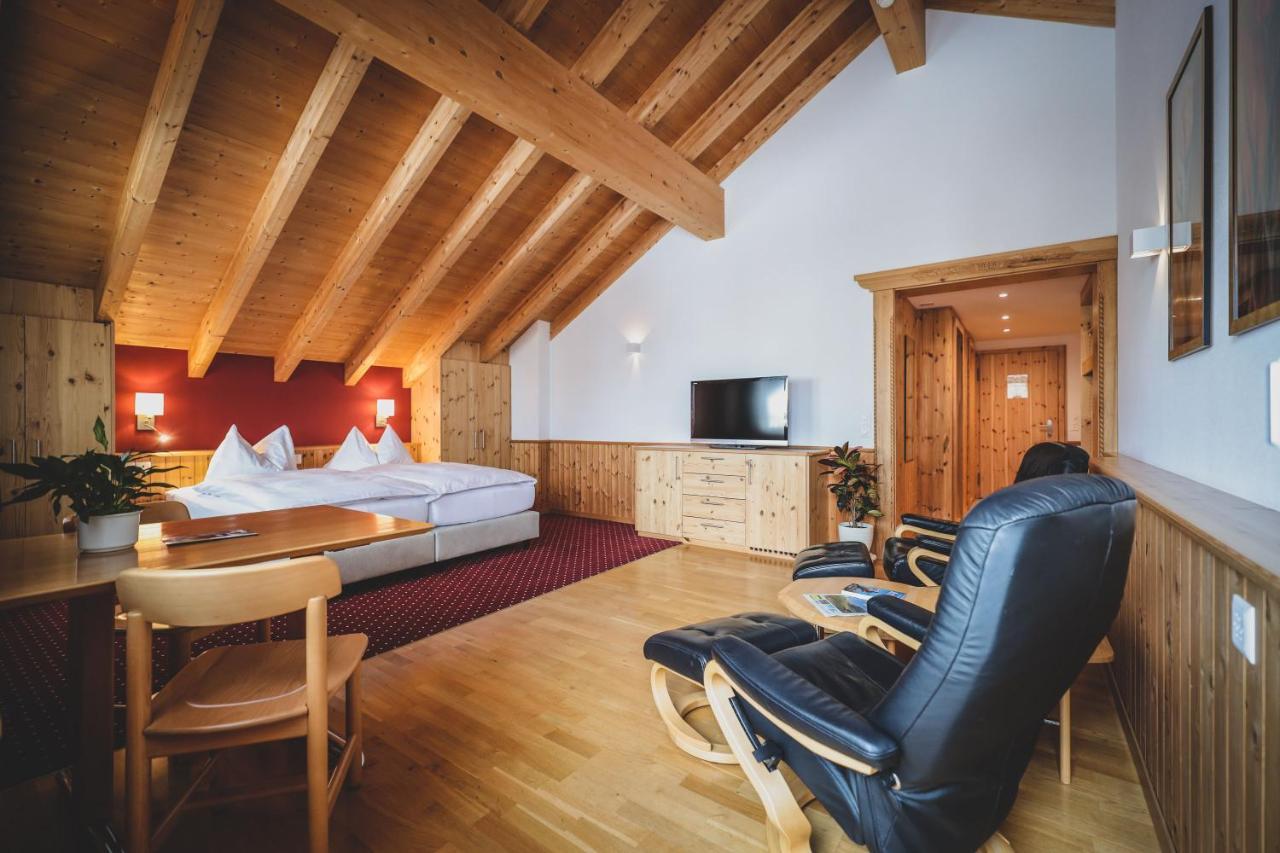 Hotel Sonnenhalde, Arosa Exterior photo
