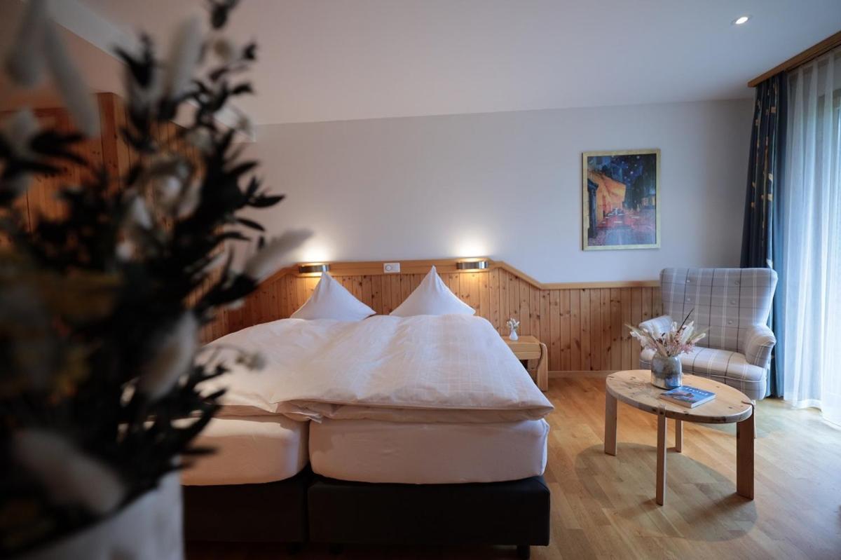 Hotel Sonnenhalde, Arosa Exterior photo