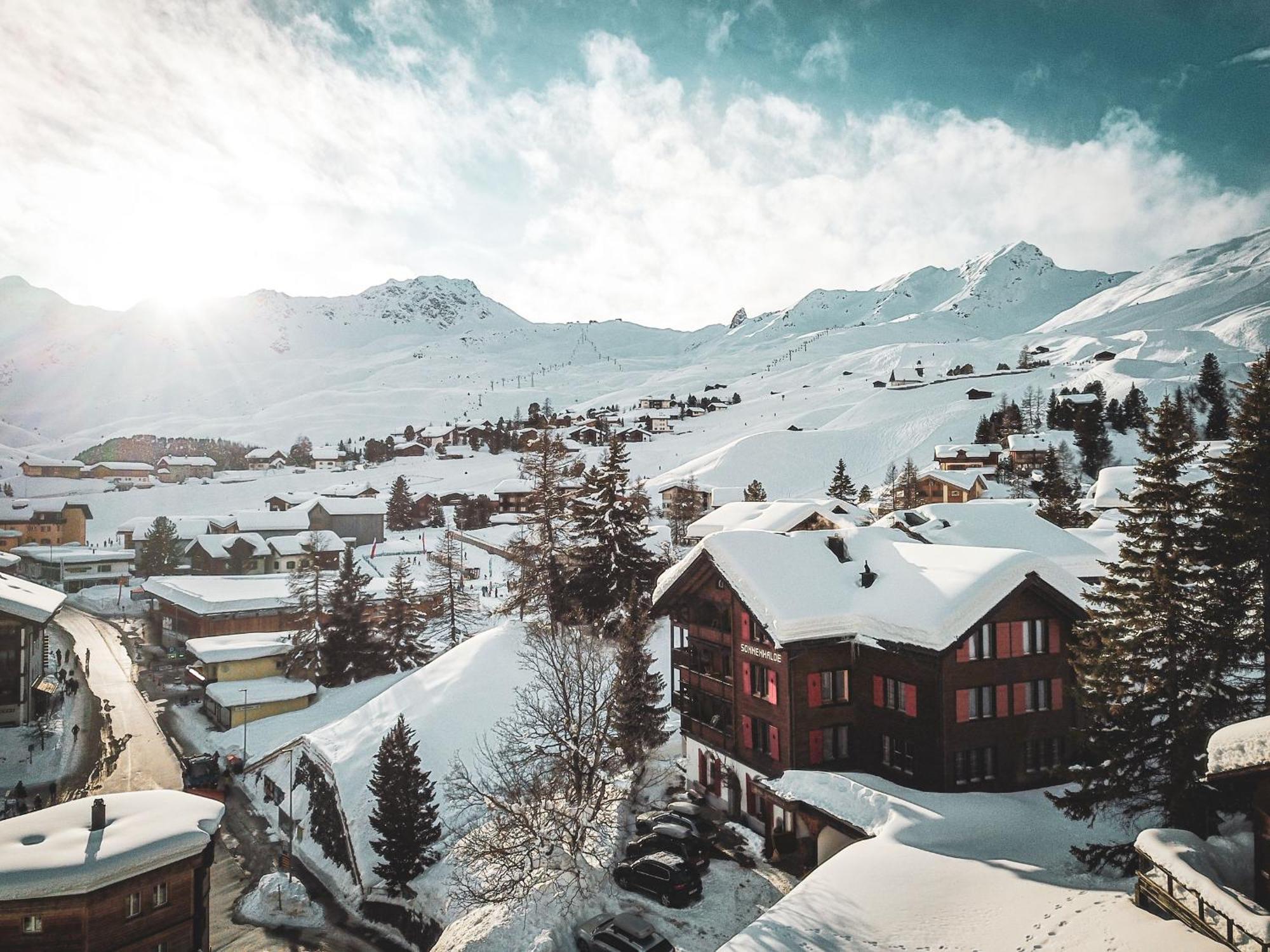 Hotel Sonnenhalde, Arosa Exterior photo